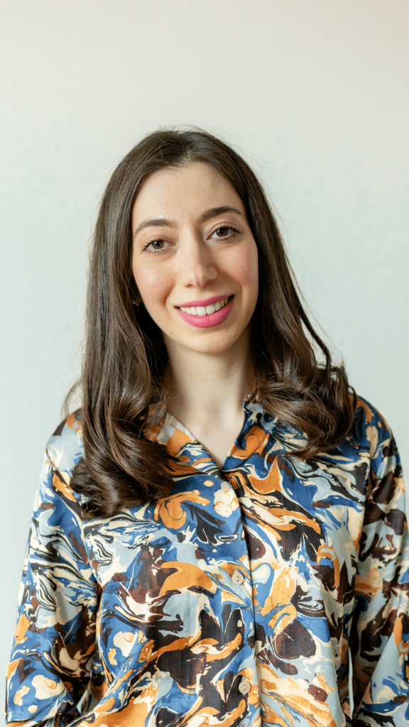 dina-profile-pic-new